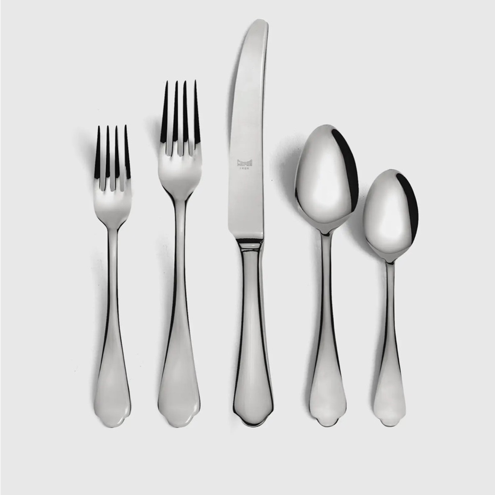 QUINCE NIB Dolce Vita Flatware 20-Pc Set by Mepra